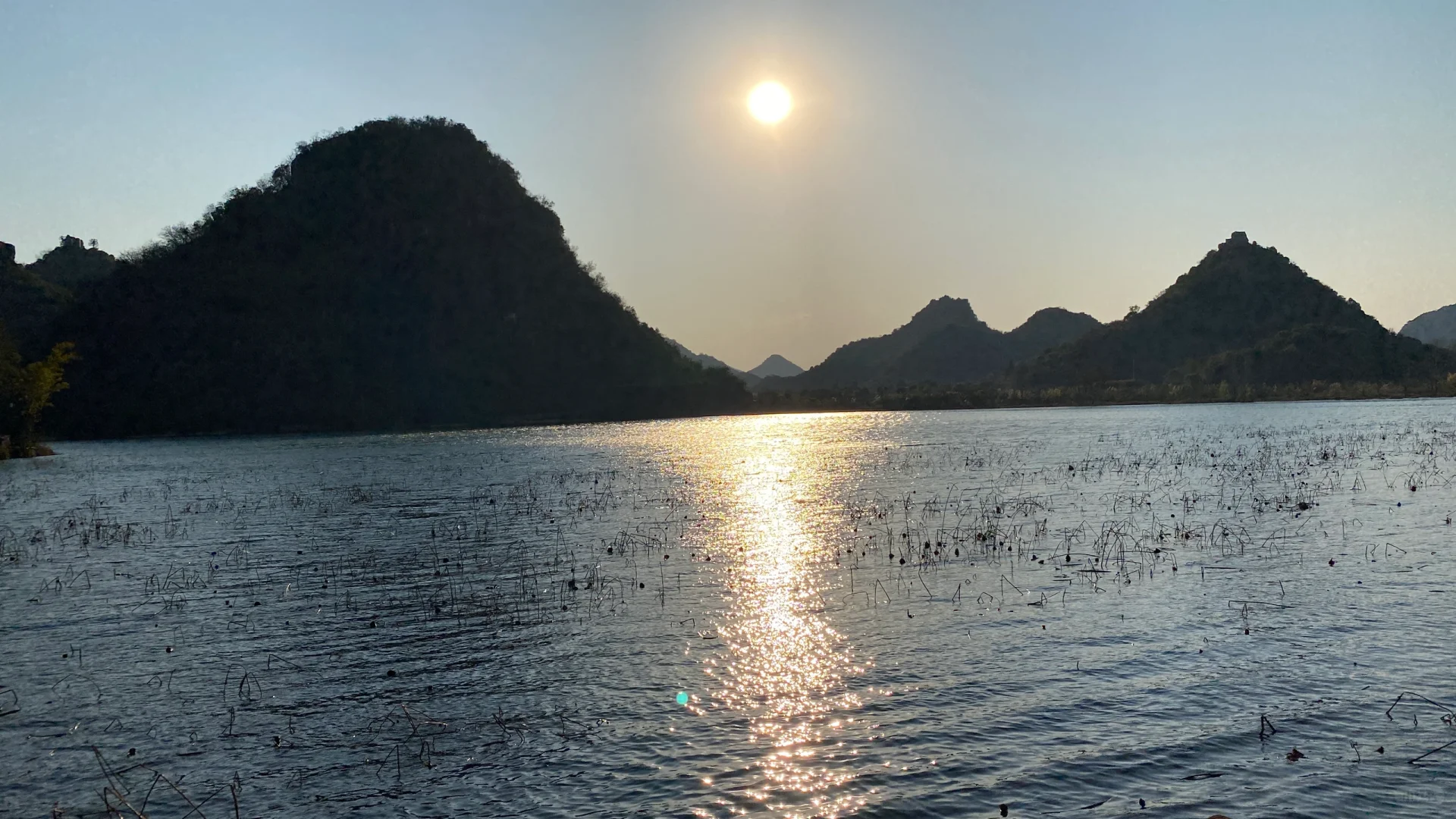 文山州丘北县普者黑景区仙人洞村