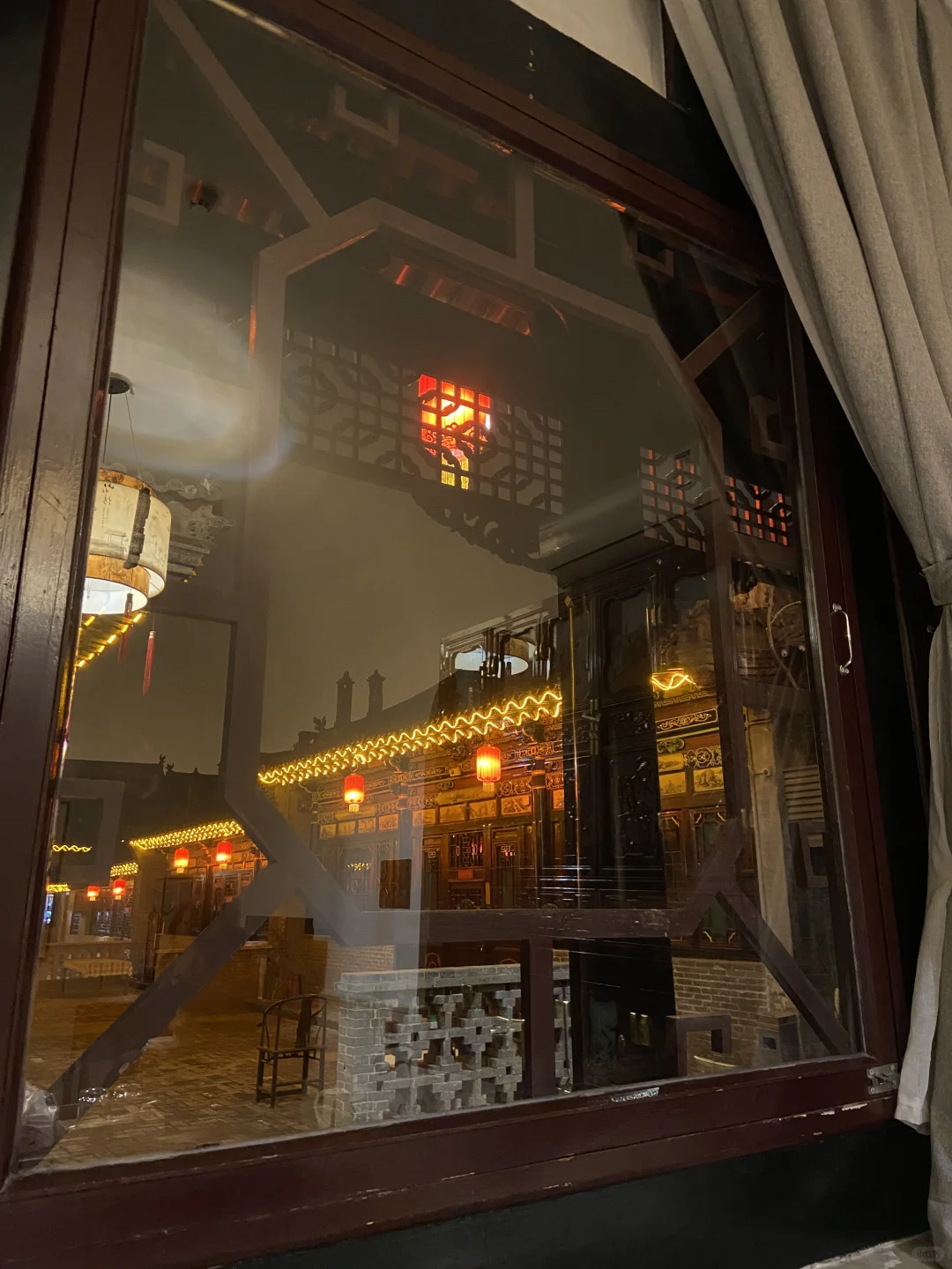 这么近，那么美，周末到()()