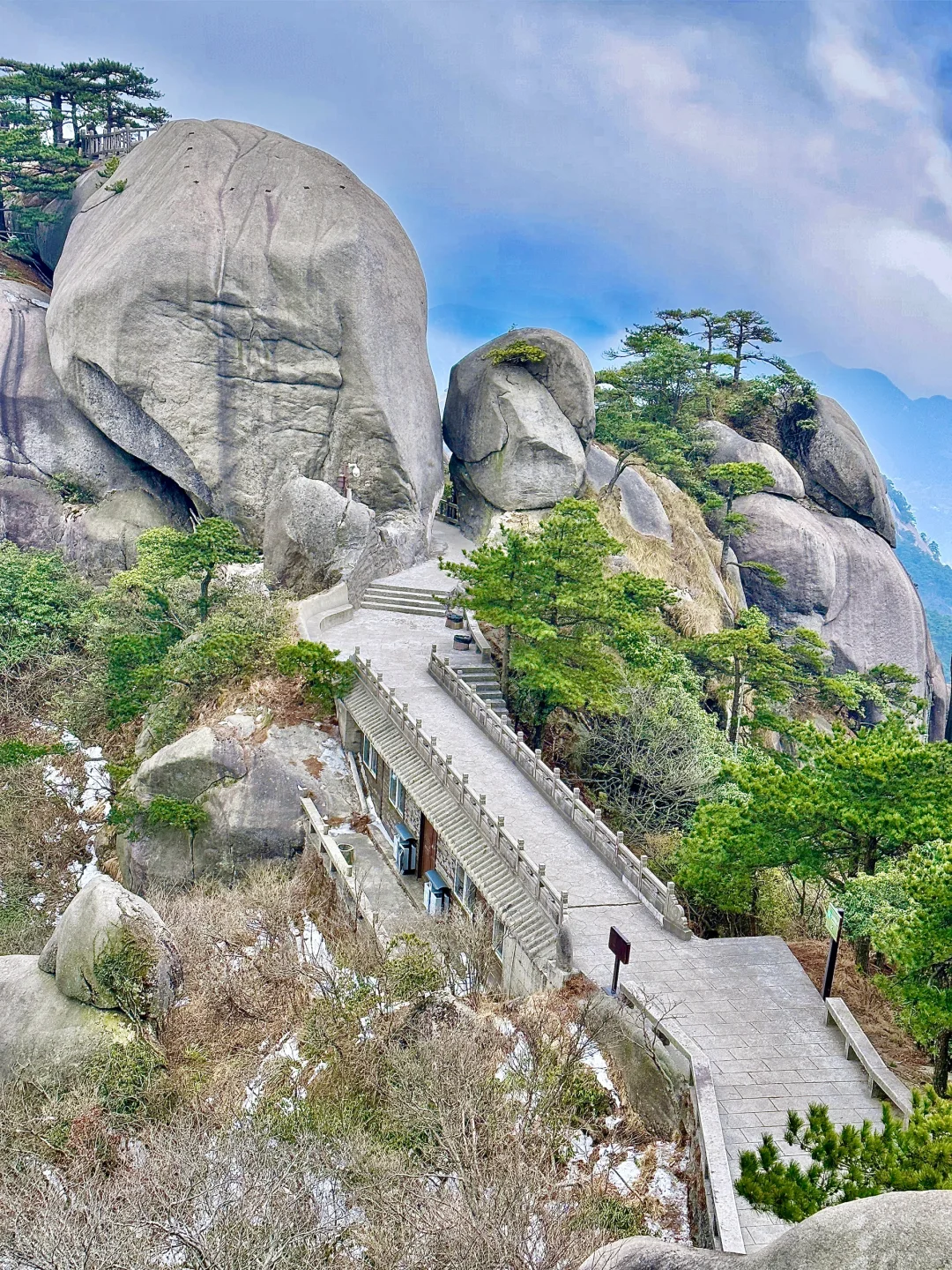本以为黄山够美了，直到我跟着哪吒去了…