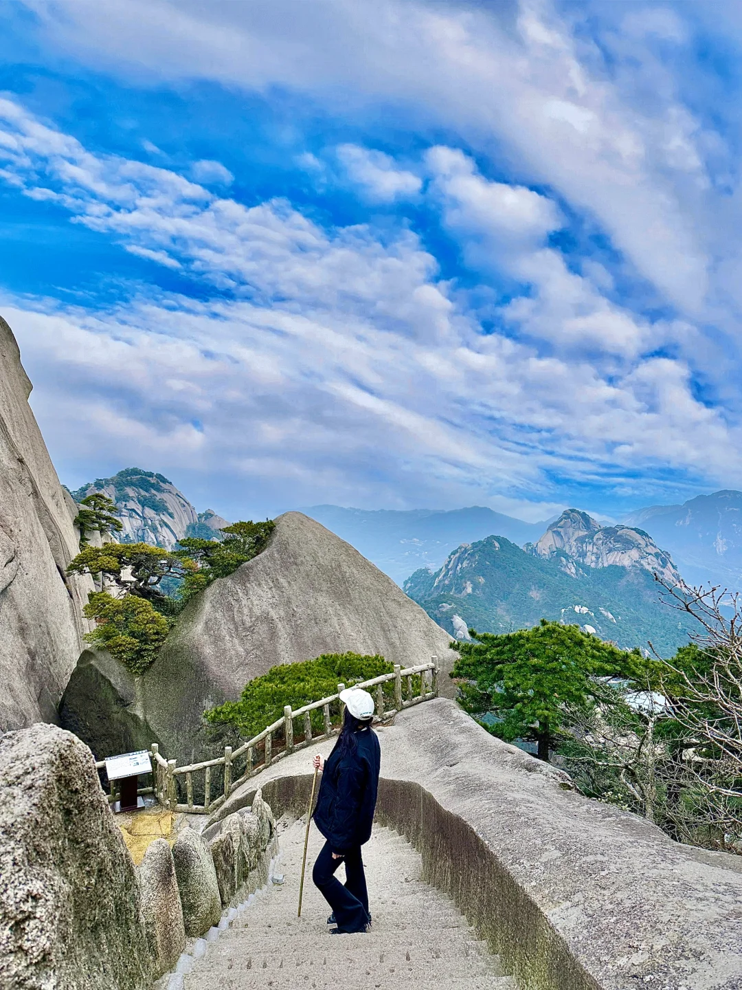 本以为黄山够美了，直到我跟着哪吒去了…