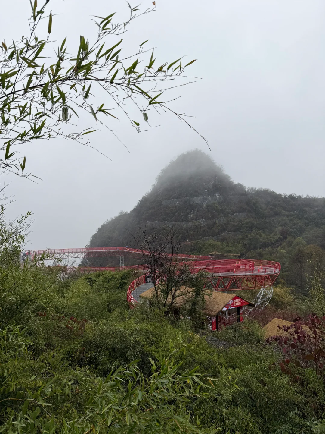 来阳朔怎么能够不爬如意峰呢