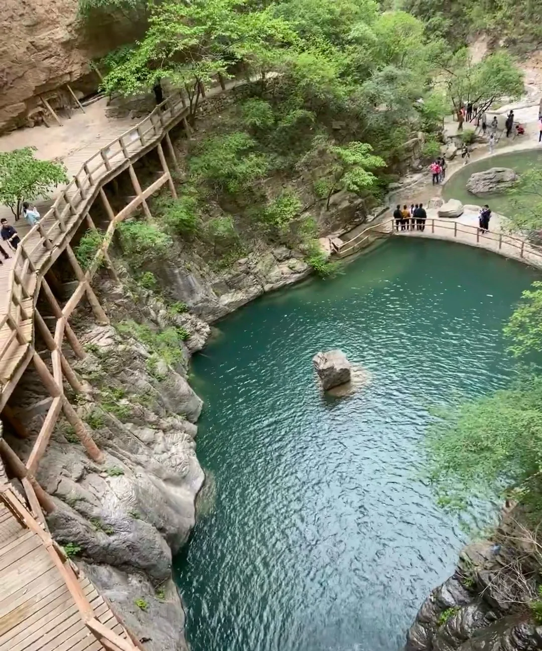 你不会不知道石家庄还有水这么绿的地方吧！