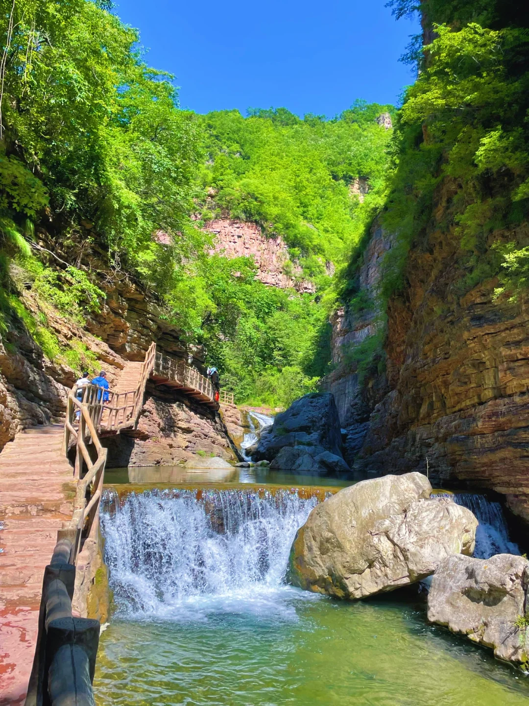 河南你糊涂‼️不输九寨沟的秘境你居然不宣传