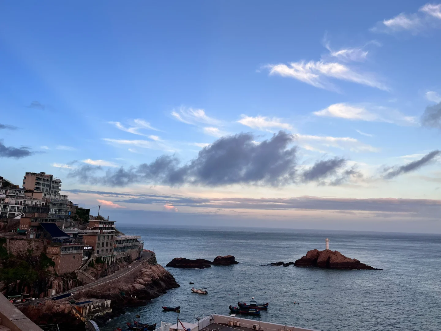 朋友圈被问疯了!真的不是国外啊!中国海岸线