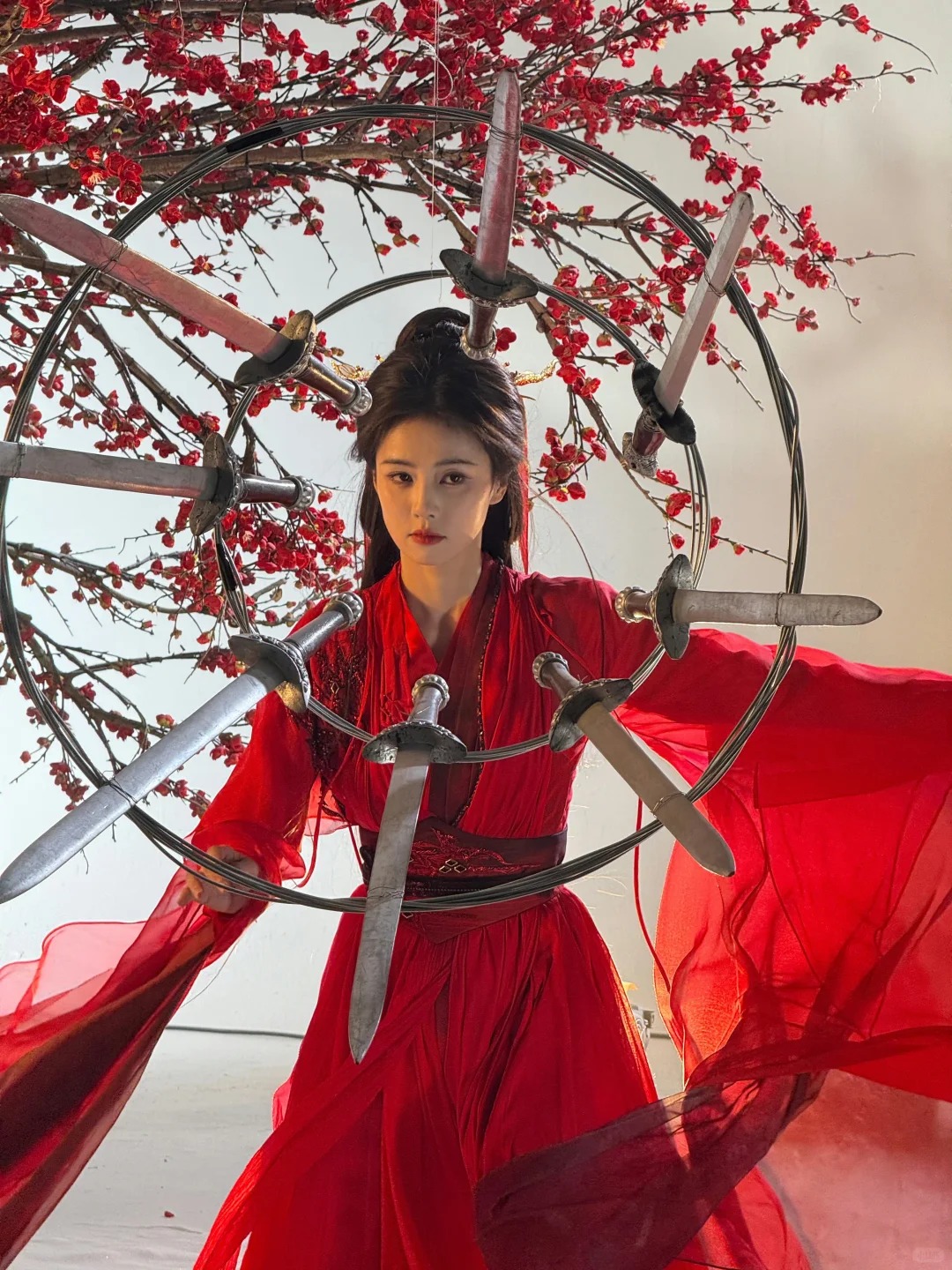 英姿飒爽的红衣白烁今晚见🫶🏻