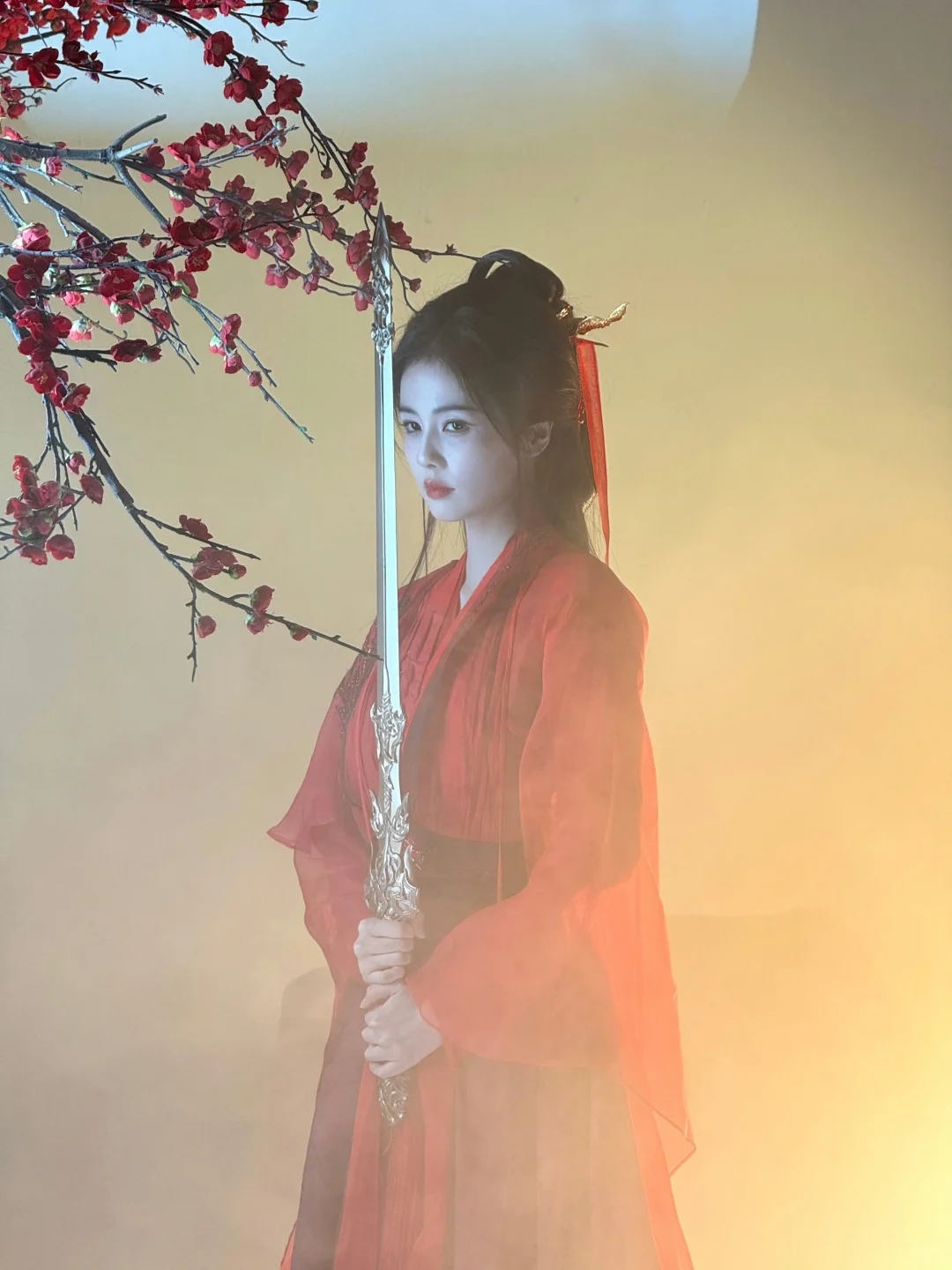 英姿飒爽的红衣白烁今晚见🫶🏻