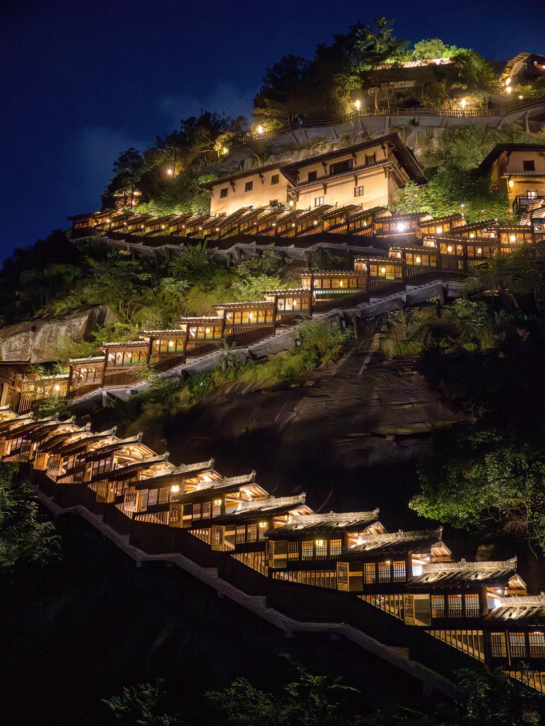 别挤景德镇了‼️这个现实版的仙侠古村更绝😭