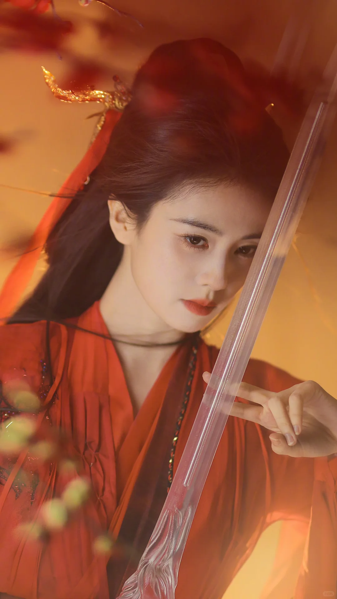 英姿飒爽的红衣白烁今晚见🫶🏻