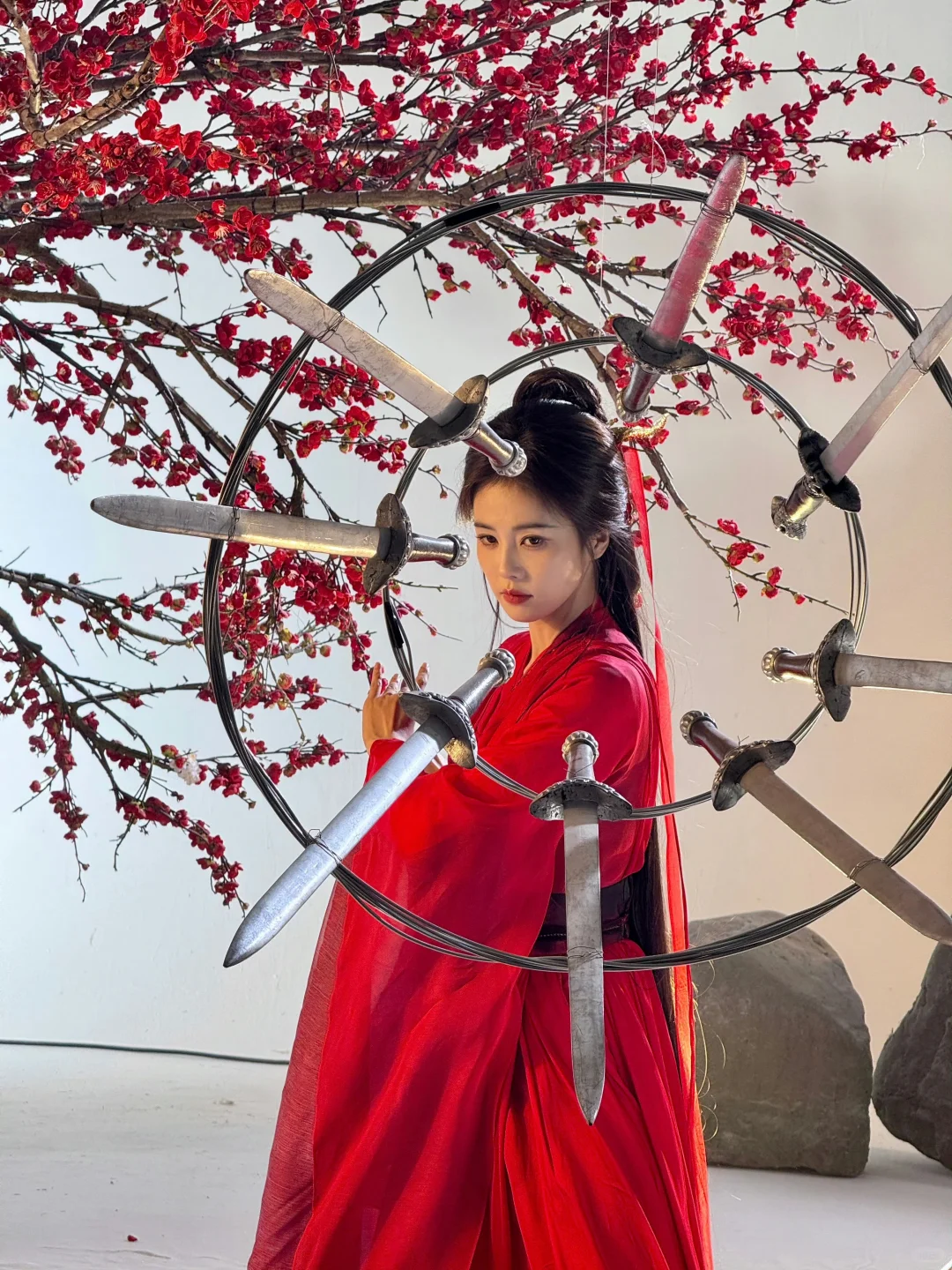 英姿飒爽的红衣白烁今晚见🫶🏻