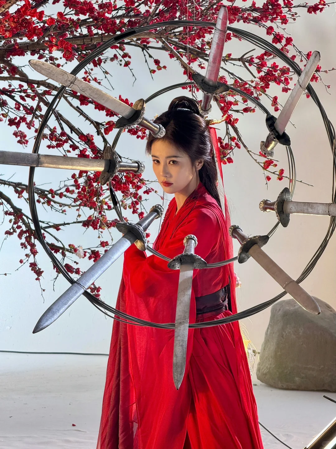 英姿飒爽的红衣白烁今晚见🫶🏻