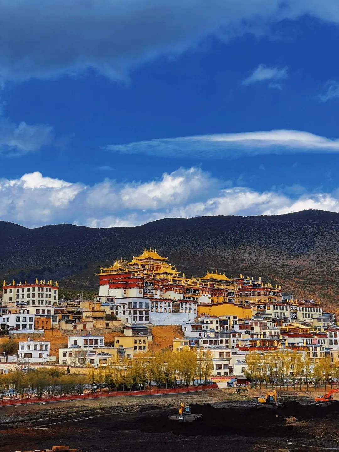 📍香格里拉｜一个缺氧但不缺信仰的地方