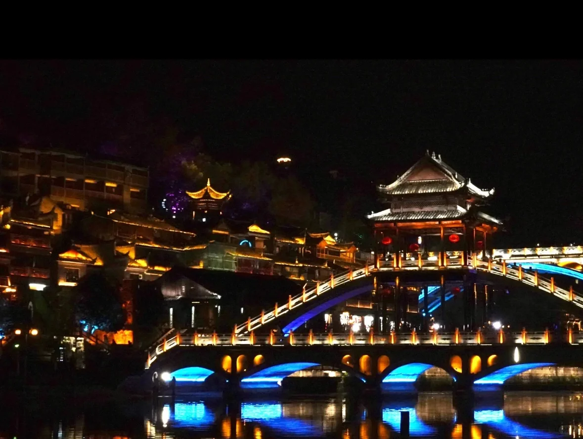 总要去趟凤凰古城吧✨保姆级旅游攻略请查收