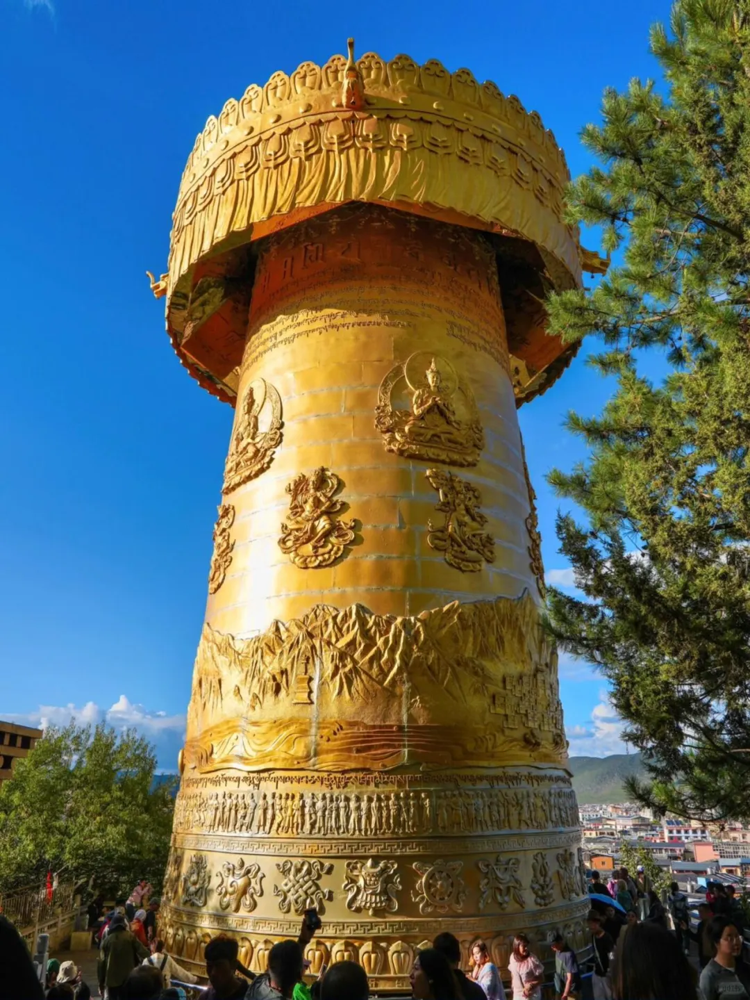 📍香格里拉｜一个缺氧但不缺信仰的地方