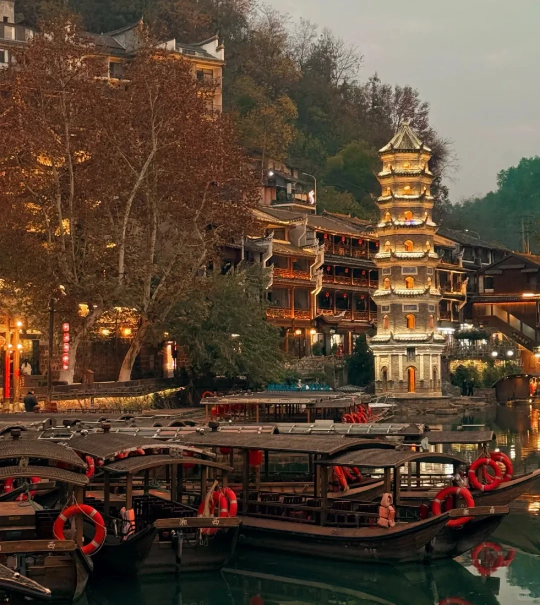总要去趟凤凰古城吧✨保姆级旅游攻略请查收