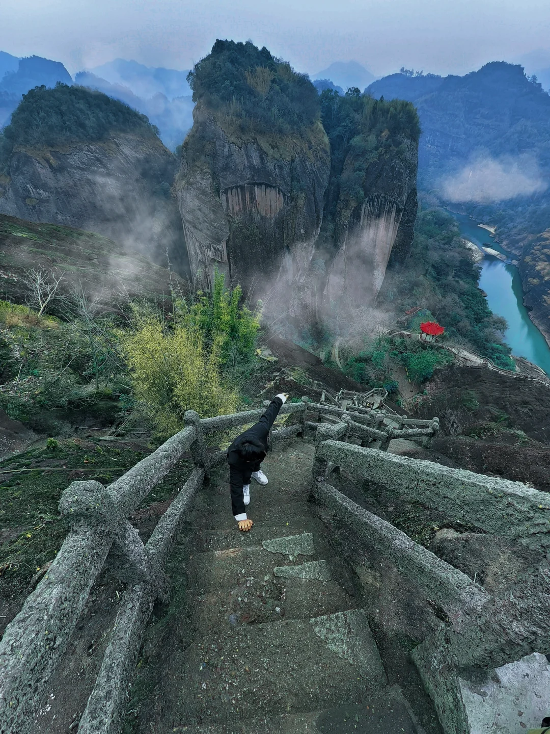 以为景德镇够美了，直到我去了武夷山