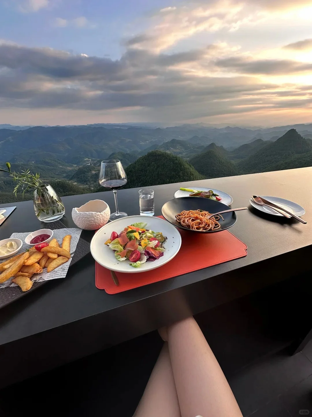 和老公去贵州，住在云海上，后劲太大了，强推