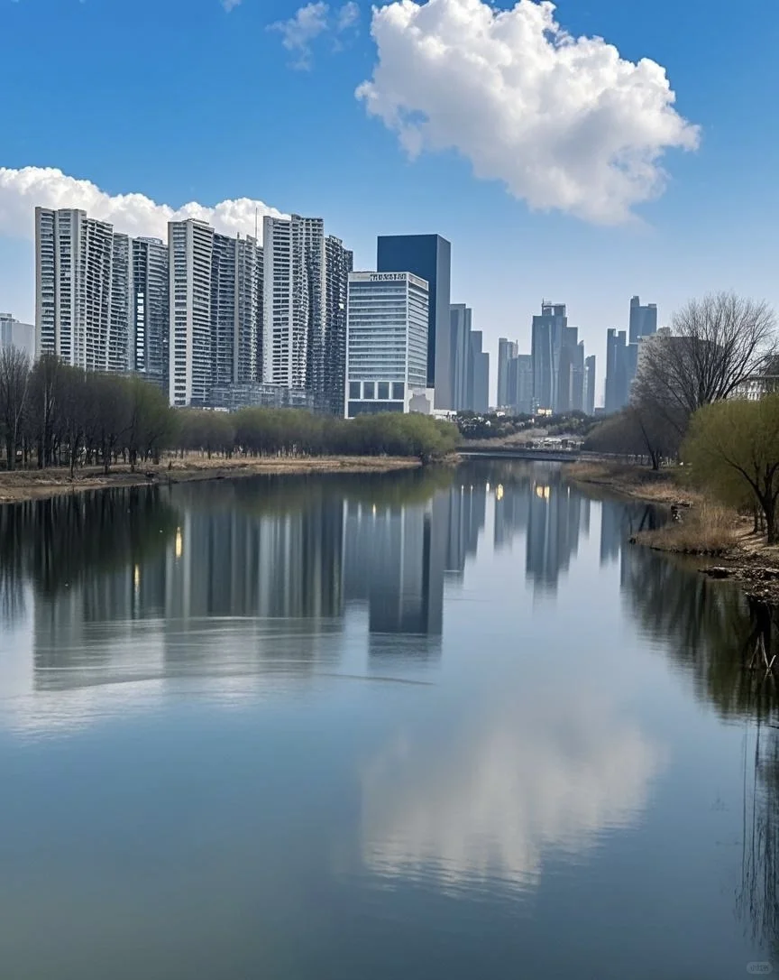 今天西流湖打卡游玩的人太多了，人山人海！