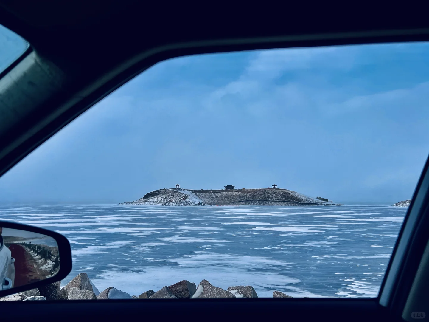 赛里木湖“蓝冰之约”