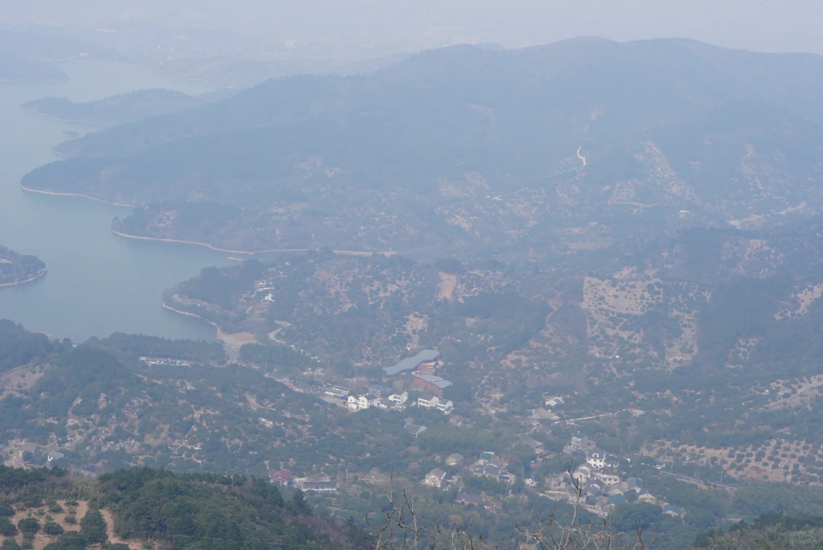 宁波慈溪山顶栲栳山VS山脚鹤鸣古镇