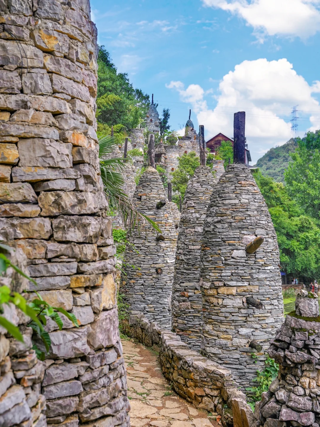 贵阳📍闯进神秘部落-石头王国🛖