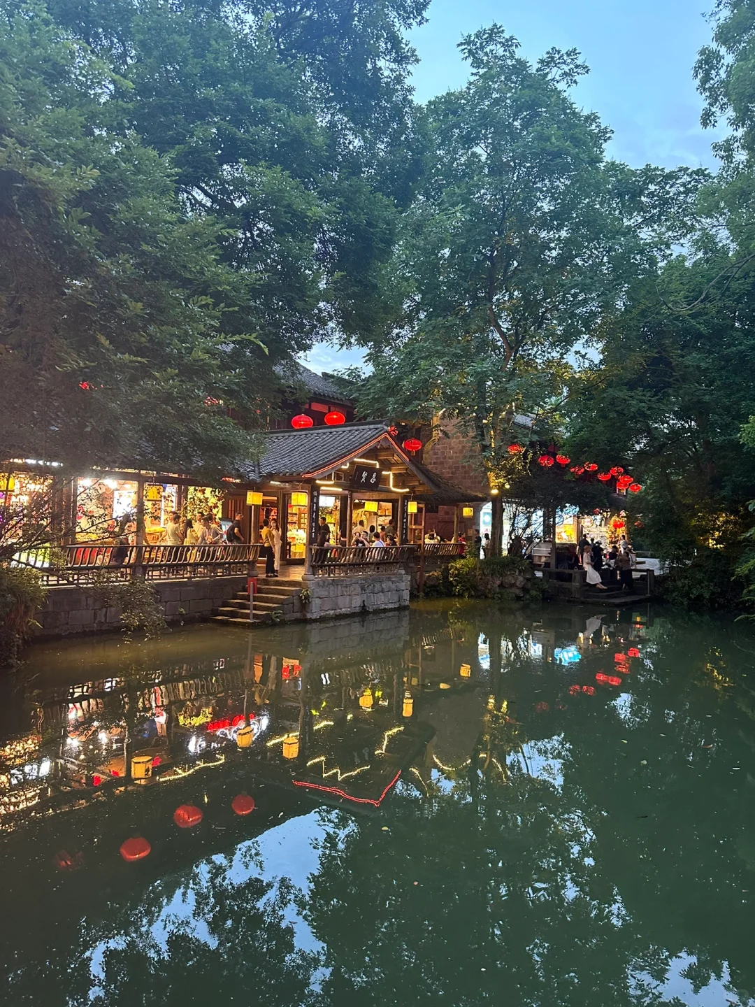 成都，一座来了就不想走的城市