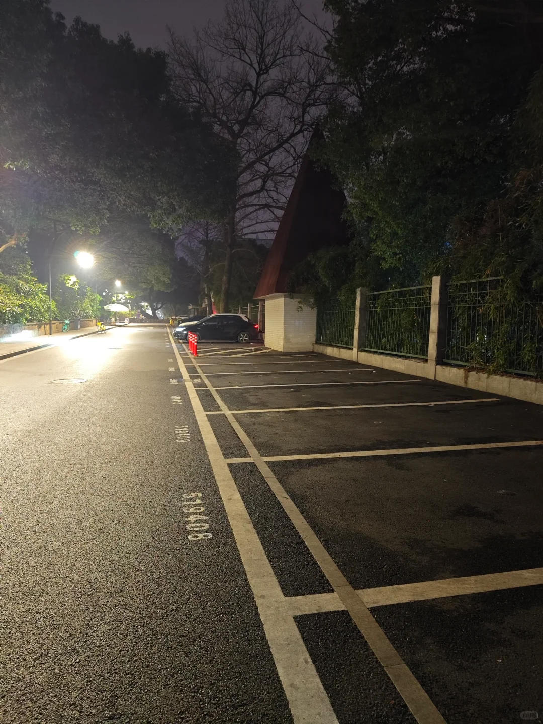 杭州西湖5元停车场,自驾旅游超省钱攻略!