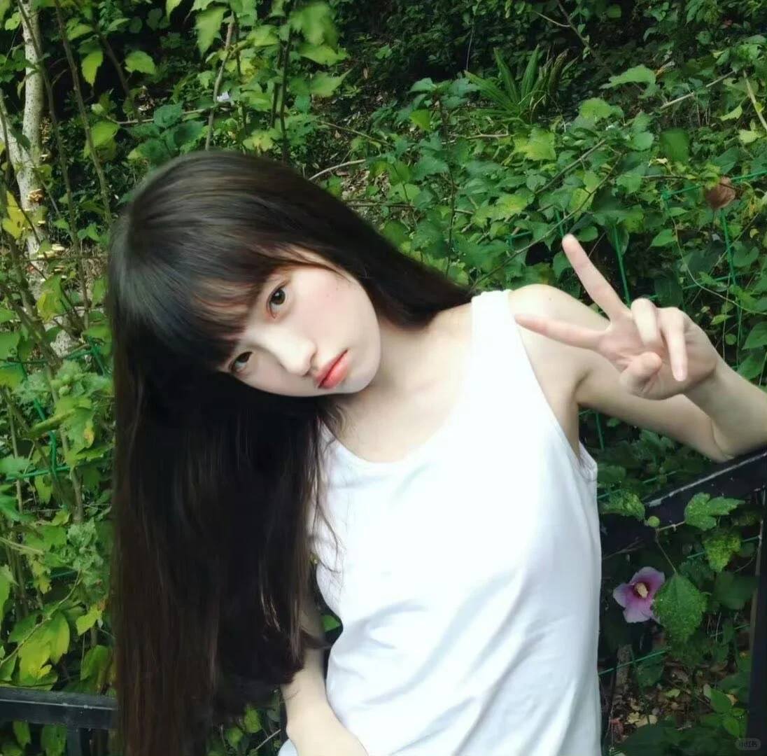 𝑾𝒆𝑪𝒉𝒂𝒕春日女头