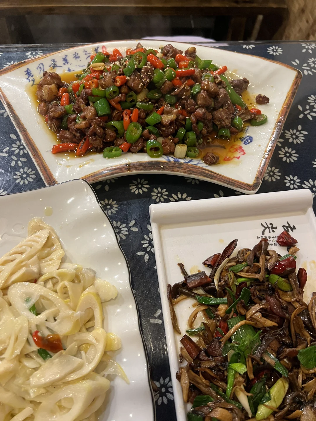 谁还没见过都江堰的水和小熊猫！1日游攻略