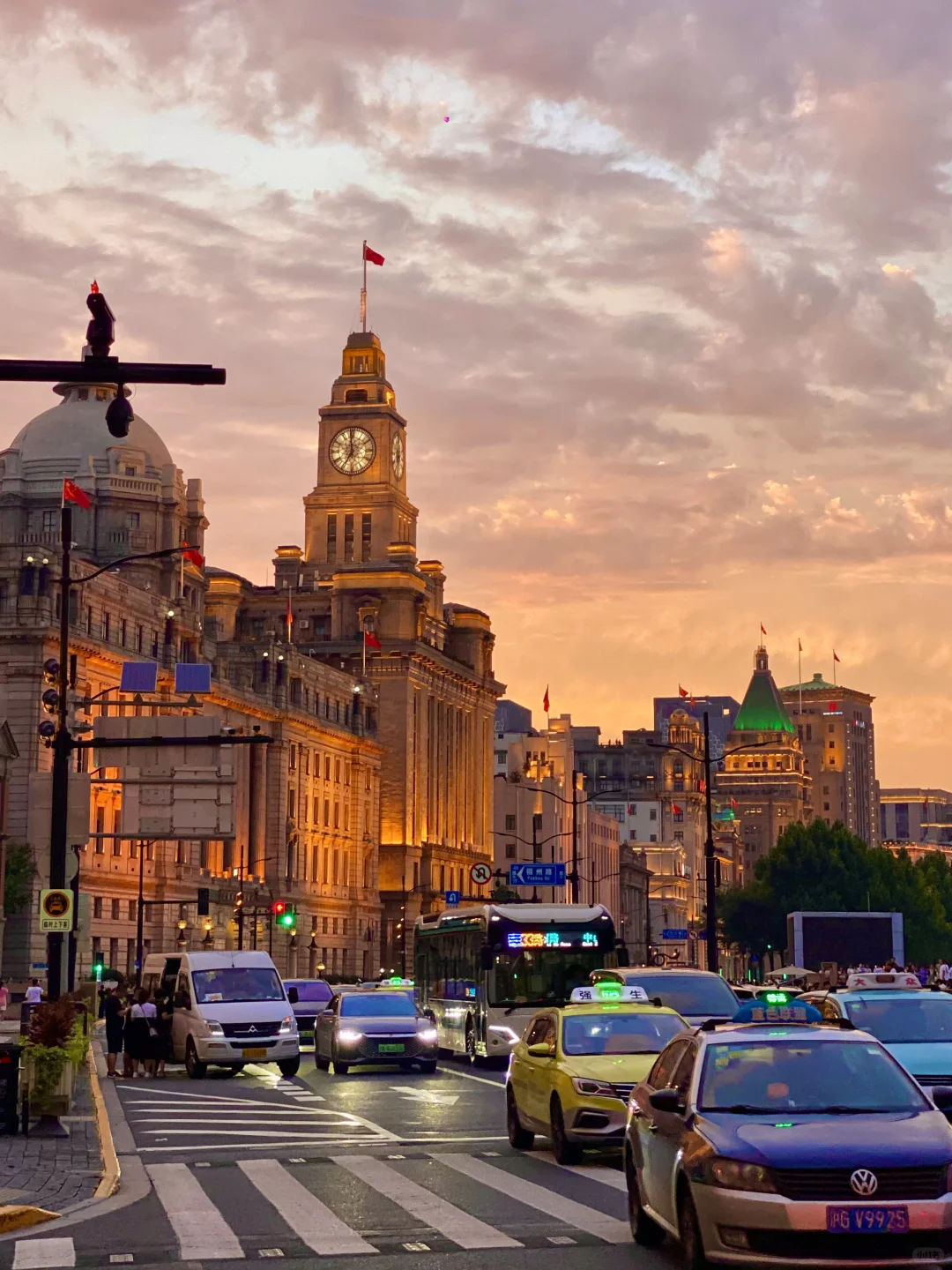 为了这18张live图 我专门飞了趟上海...