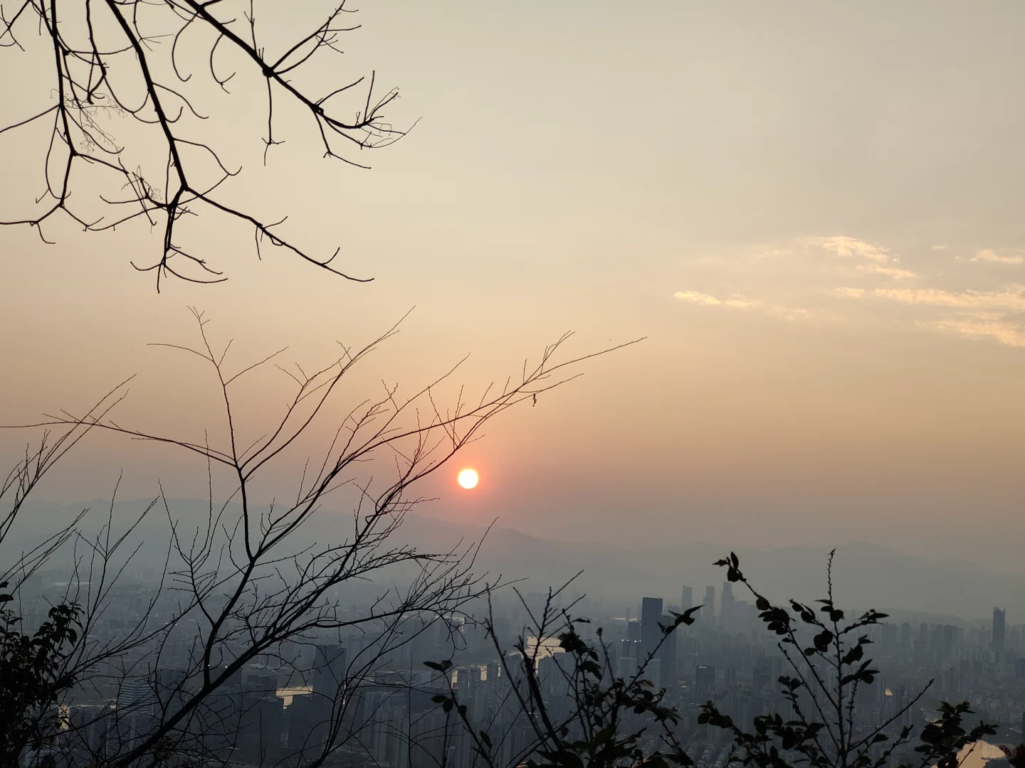 完整的追完一次鼓山日落~ 日落余晖