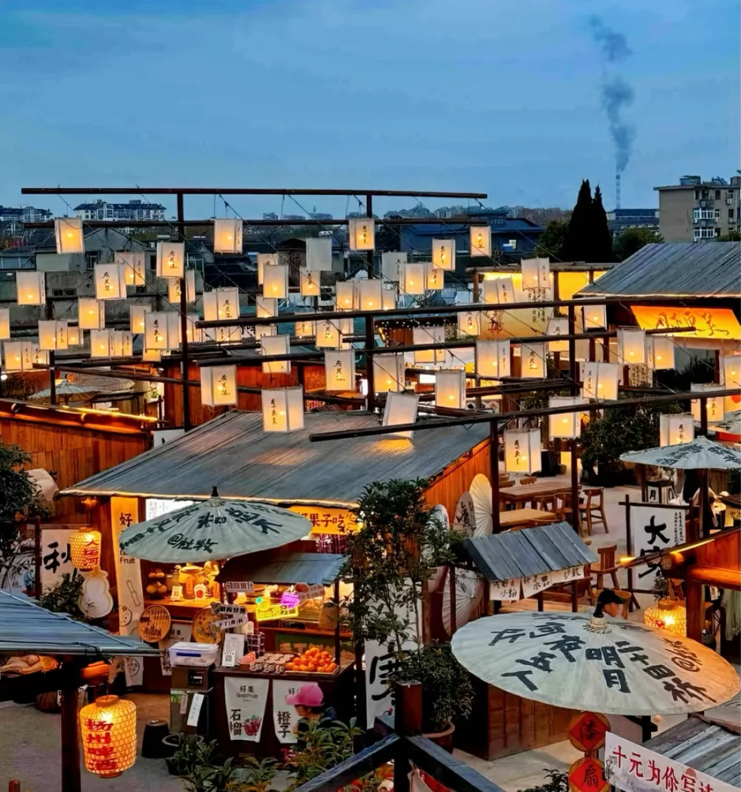 《清明旅游防踩坑指南|全国景点发疯文学版》