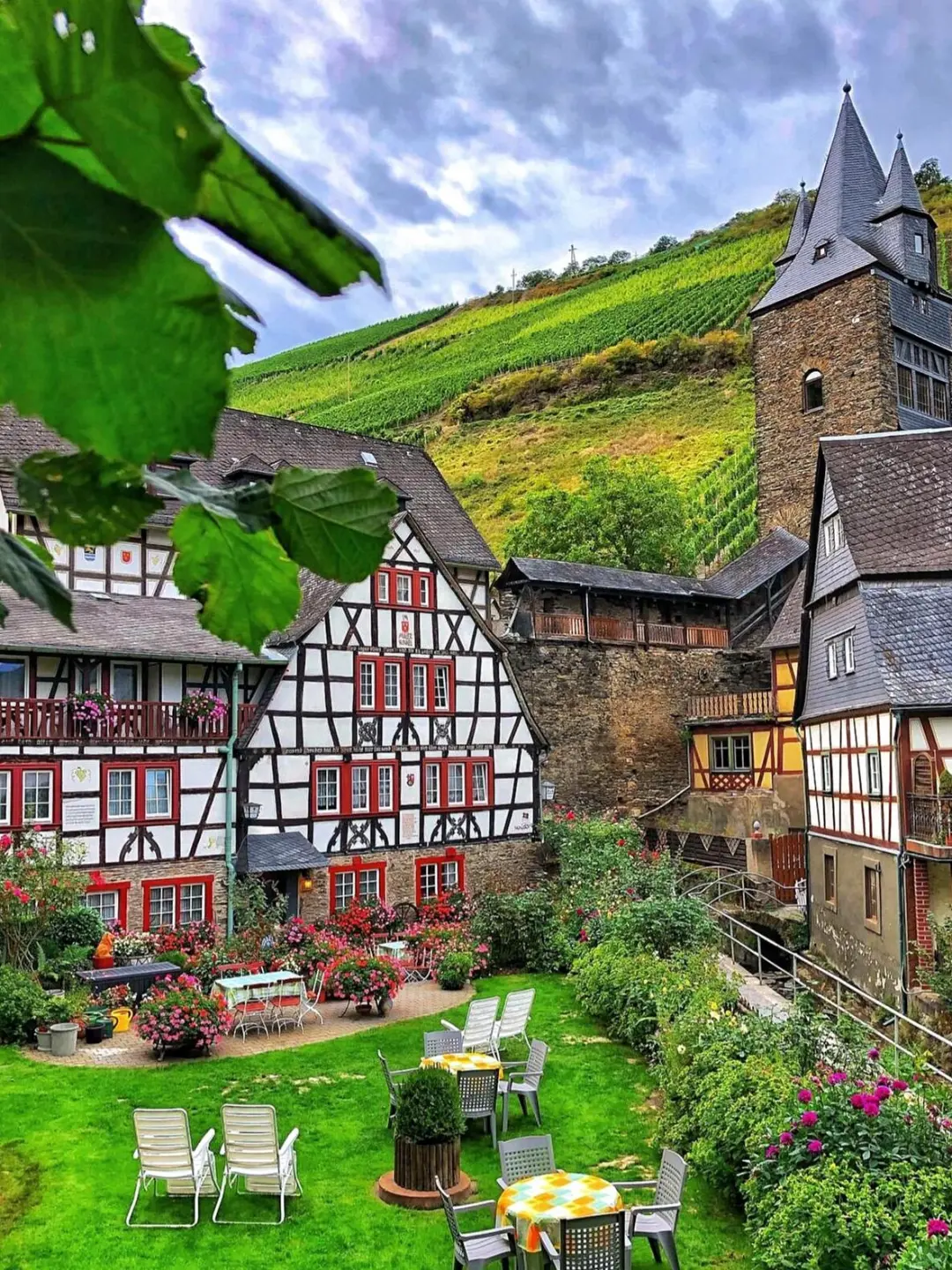 德国莱茵河畔🇩🇪从童话书里出来的小镇!