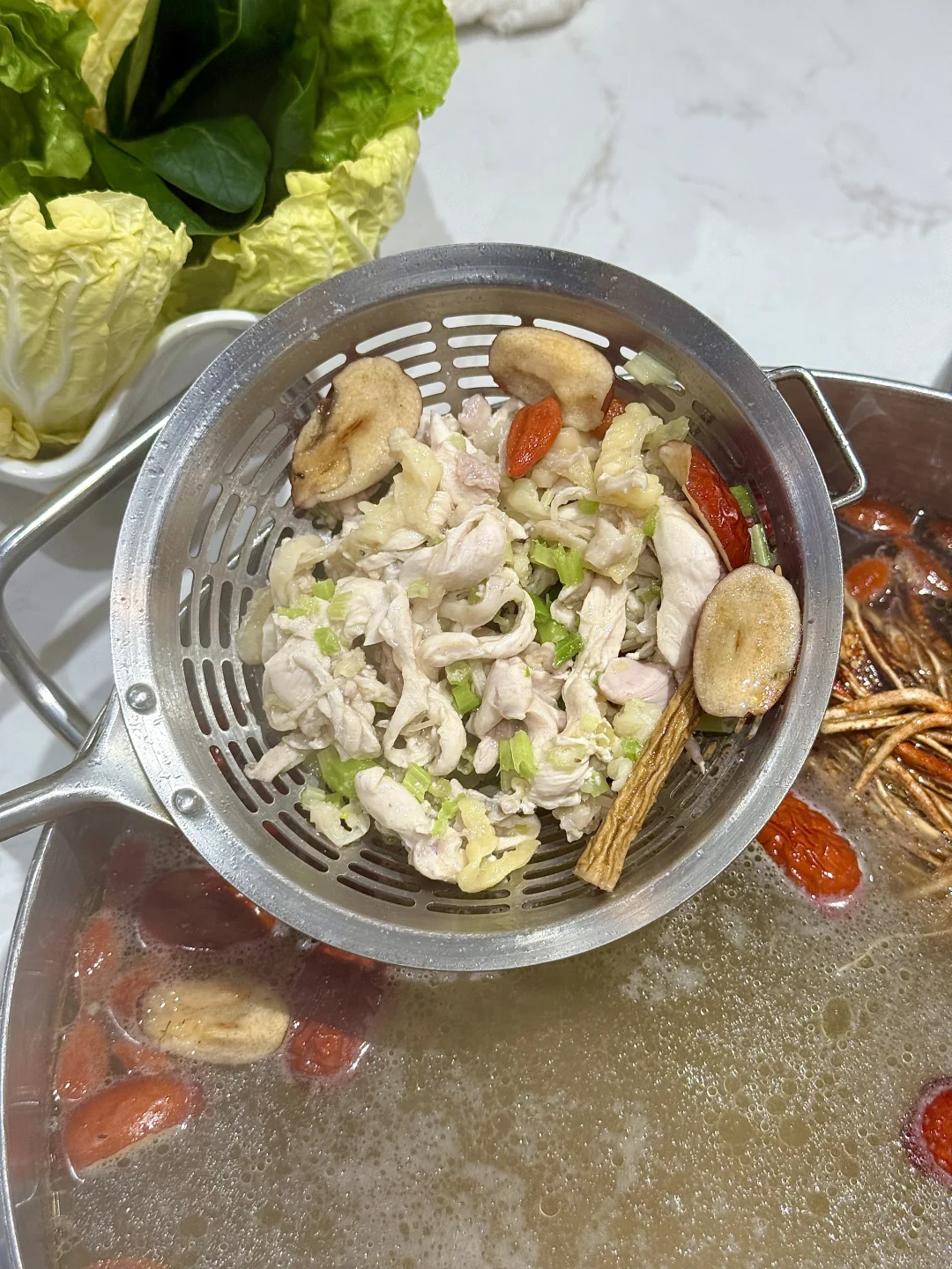 春日大上新！！这个鸡肉煲吼吼吃啊！