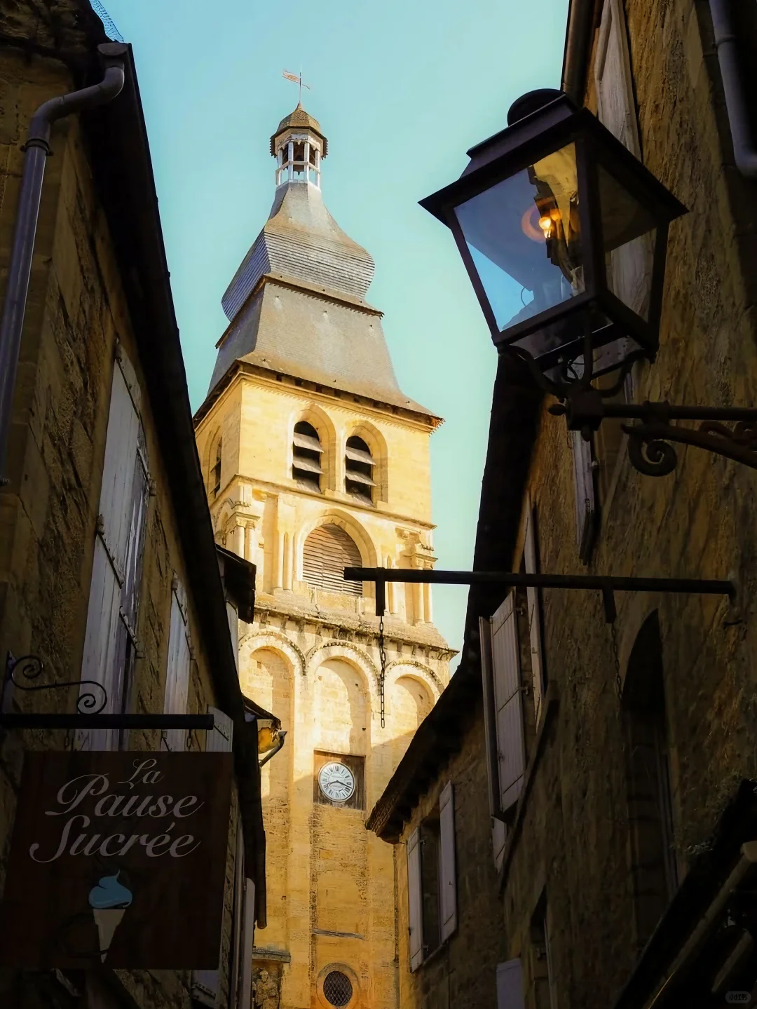 💐以为南法够美了 直到来到了Sarlat小镇…