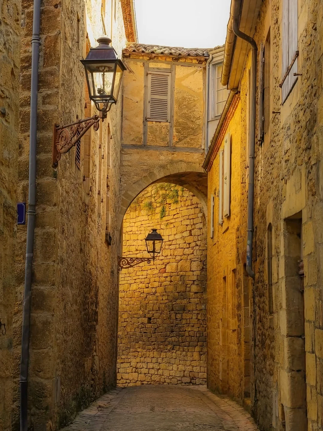 💐以为南法够美了 直到来到了Sarlat小镇…