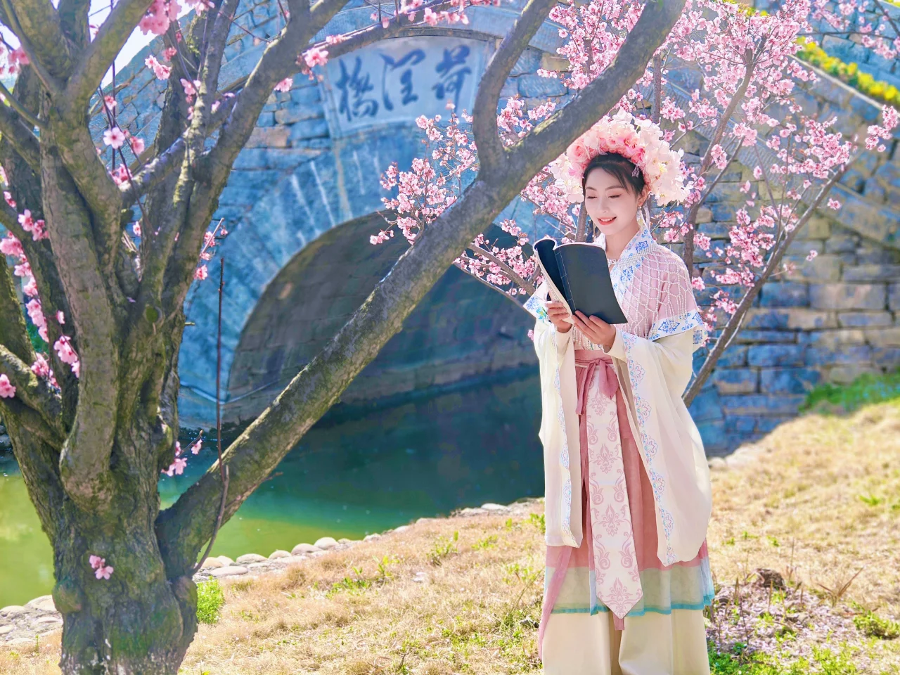 美景VS美人，你更中意谁？