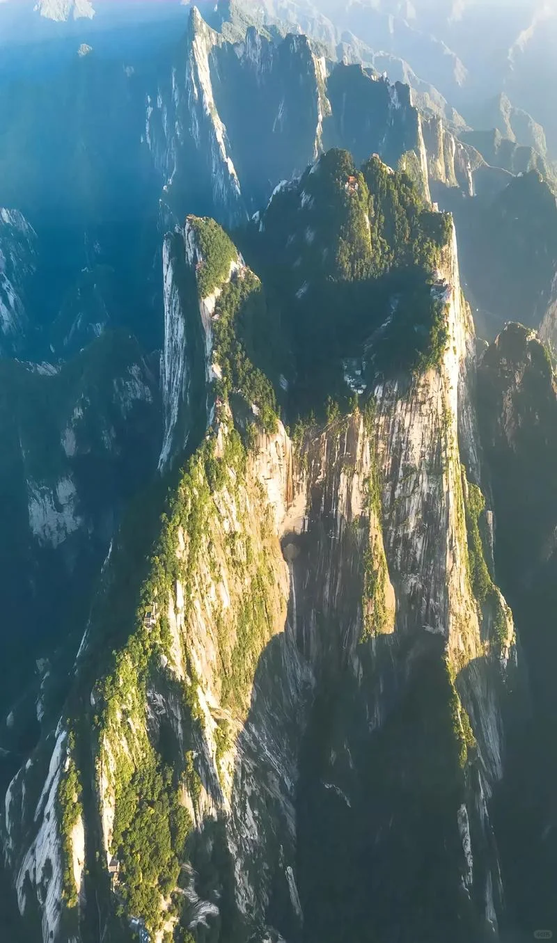 🌟 华山一日游精华攻略✨登顶奇险天下第一山