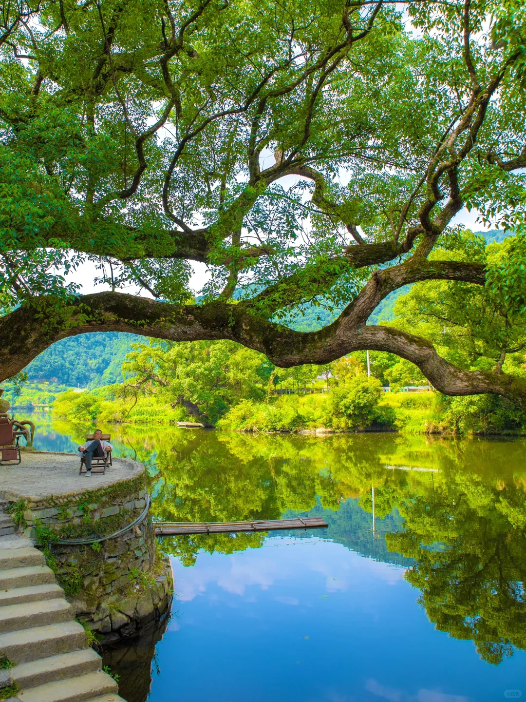 比起景德镇，我更爱国家地理推荐的春日小城…