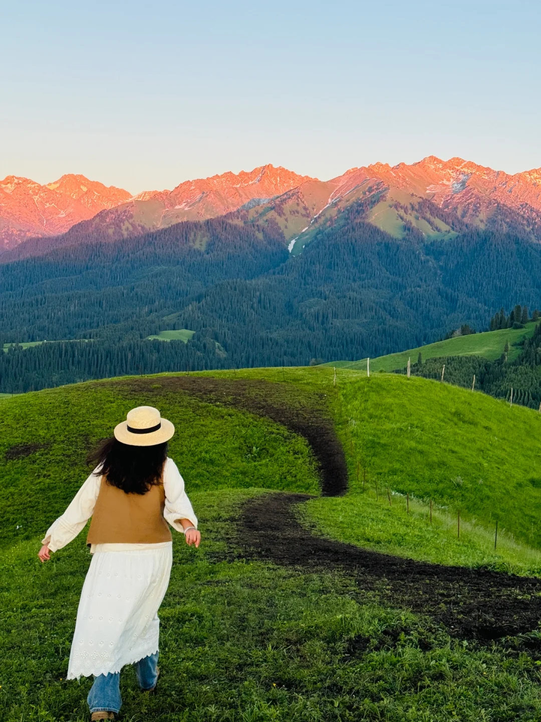 答应我‼️这辈子一定不要放弃去新疆🐮🐑……