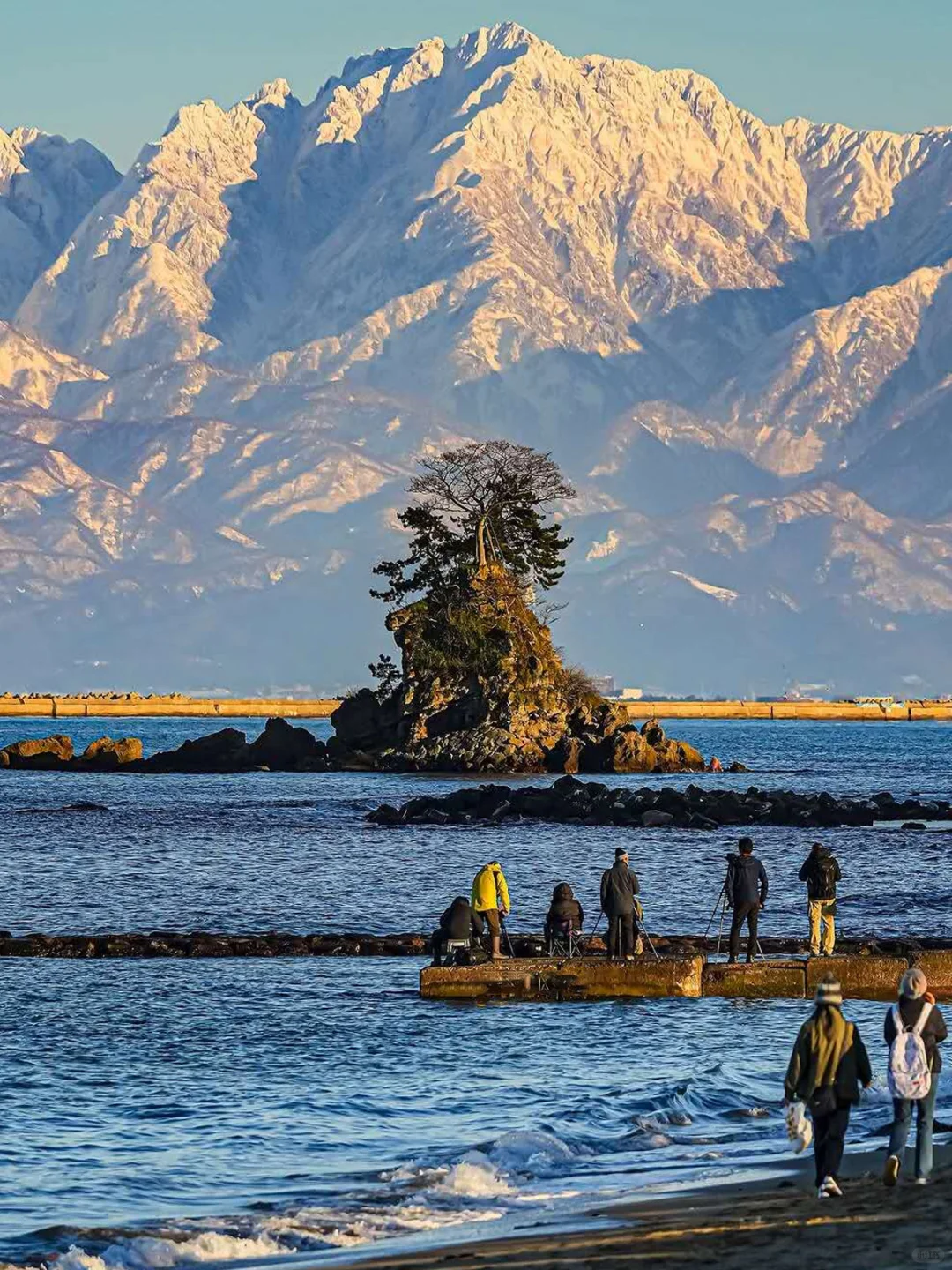 以为镰仓已经够美了，直到来到了雨晴海岸