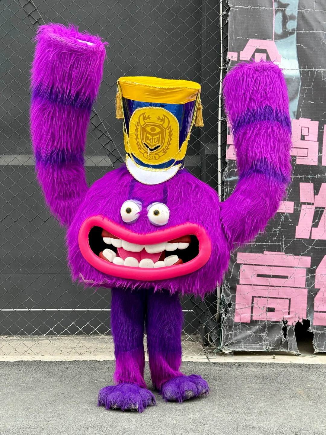 📍𝐊𝒂𝒊𝐅𝒆𝒏𝒈“ 万岁山武侠城 ”