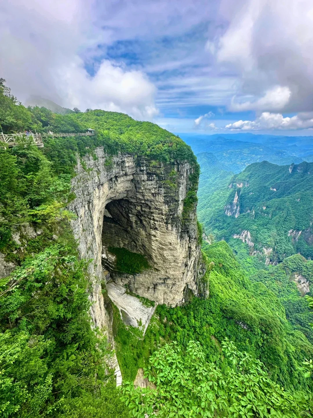 被张家界美到失语！此生必去的人间仙境