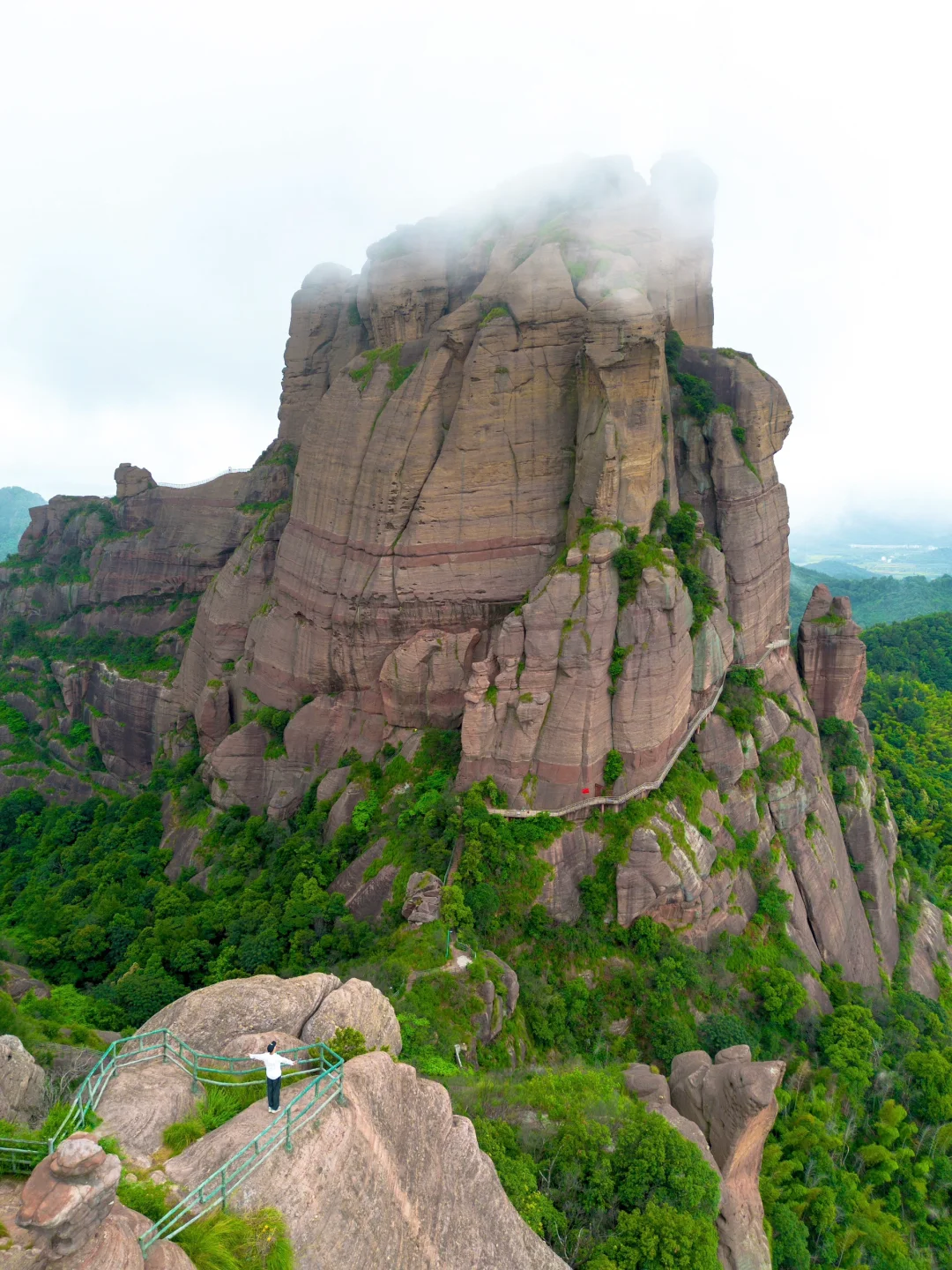 比起景德镇，我更爱国家地理推荐的春日小城…