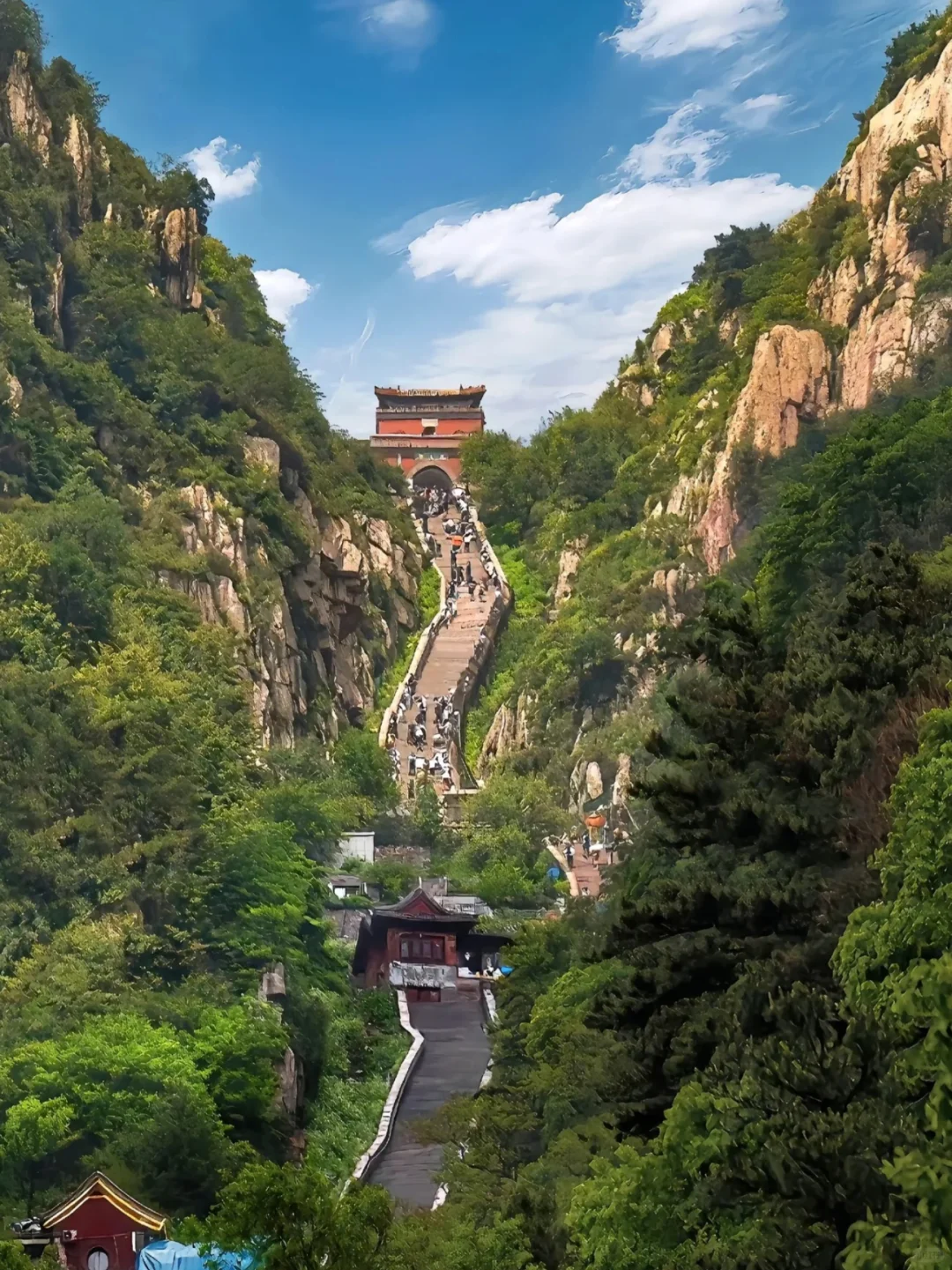 第一次带爸妈轻松征服五岳之首,3天2夜攻略