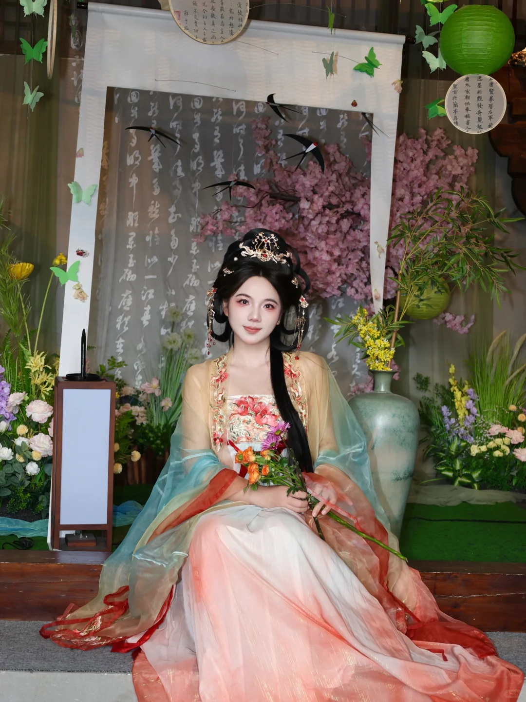 🚄高铁两小时，只为到成都当花神～🌸