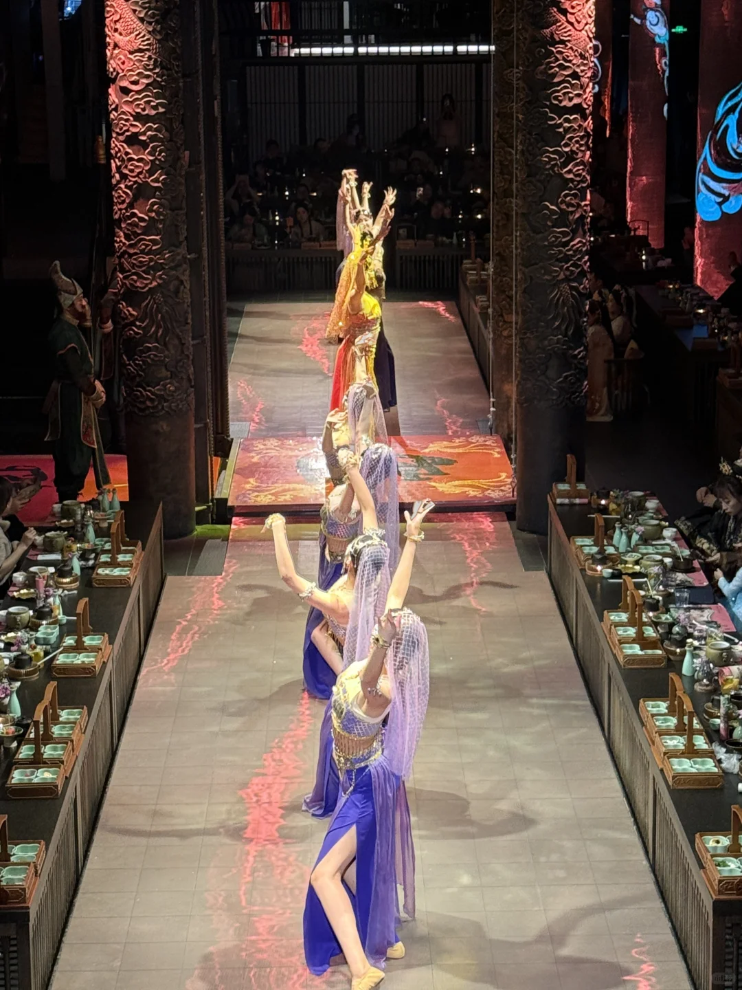 🚄高铁两小时，只为到成都当花神～🌸