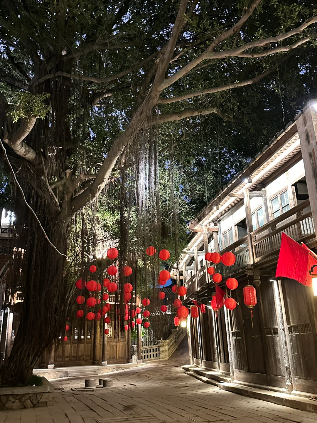 上下杭好吃 好玩 好多人