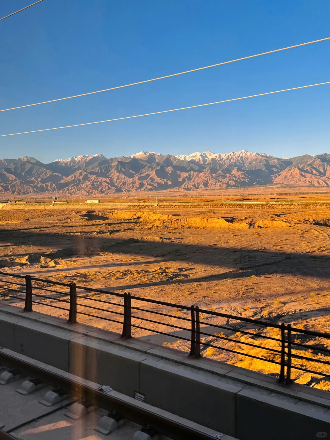 敦煌已回，真心建议3-5月去，因为。。。