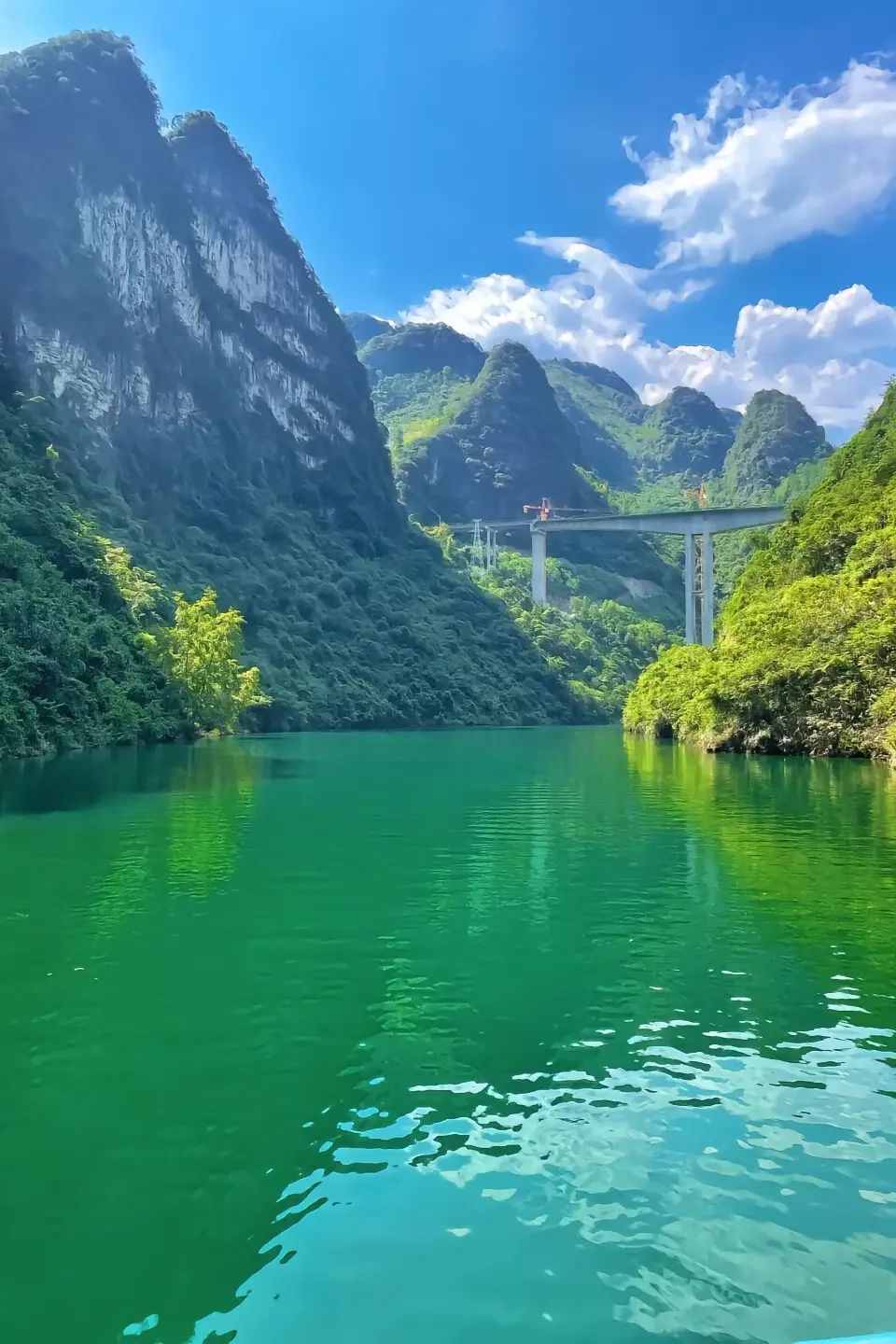 跌落人间的仙境︱广西“仙本那”+“水游天