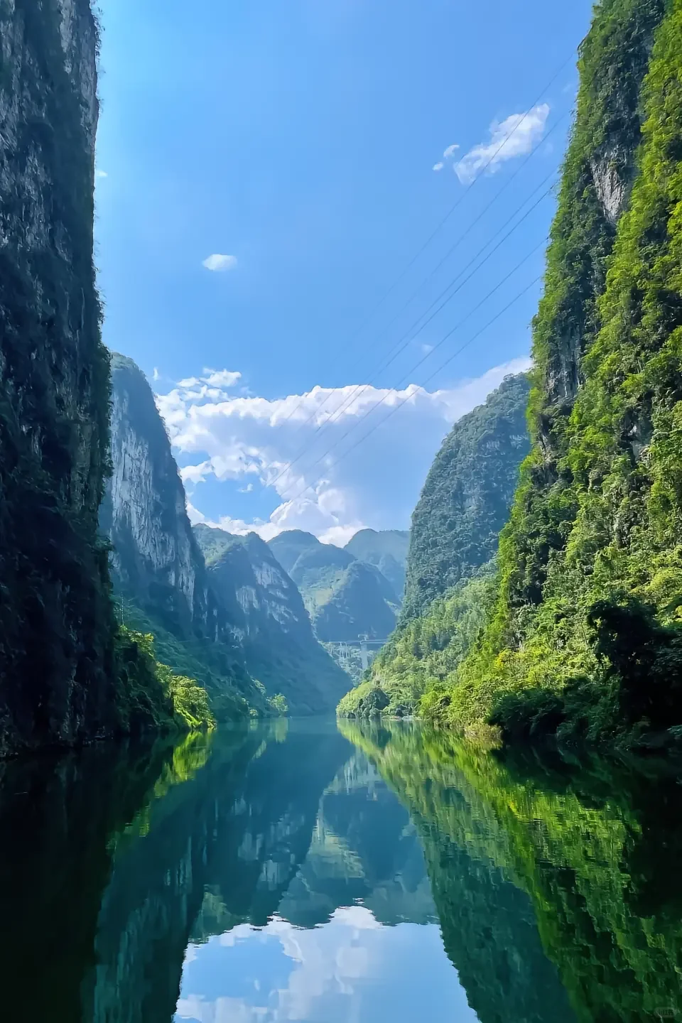 跌落人间的仙境︱广西“仙本那”+“水游天